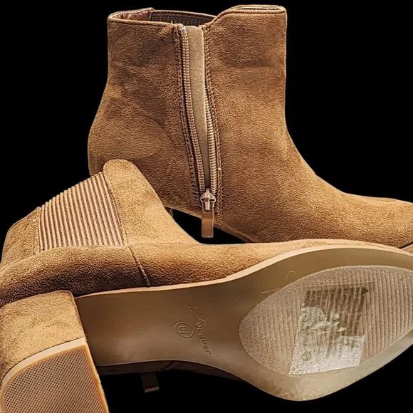 NWOT Forever Tan Nubuck Block Heel Boots Sizes 6.5, 7 & 10 Fall Winter Staple - Picture 9 of 12
